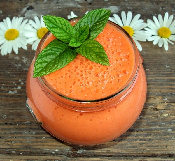 Creamy Coco Carrot Smoothie - detoxifying techniques