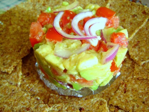 Avocado Guacamole with Raw Almond Crackers